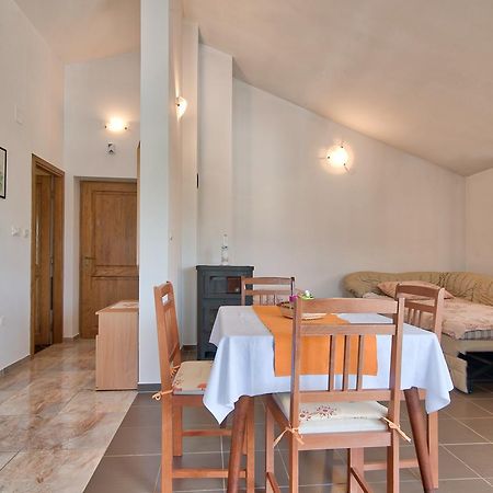 Apartment Maja Stinjan ภายนอก รูปภาพ